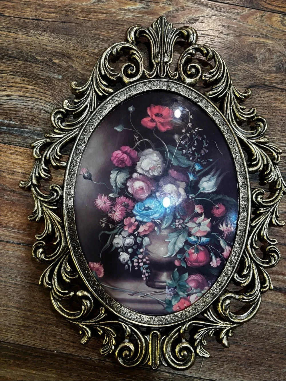 2- Ornate Gold Oval Floral Wall Plaque Pair - Vintage-Style Home Accents